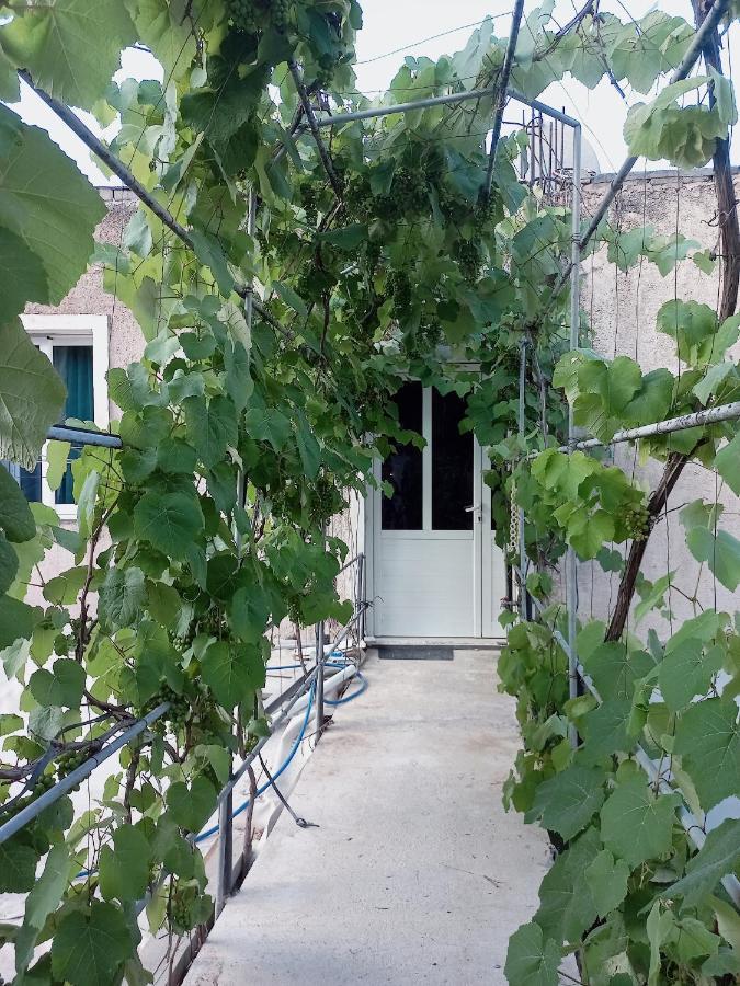 Sotiri Rooms Sarandë 外观 照片